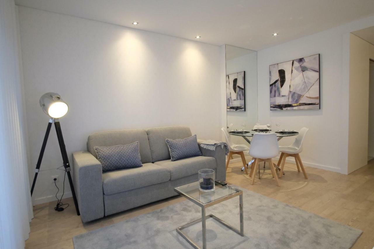 Aveiro 5 Estrelas Palace Apartment ภายนอก รูปภาพ